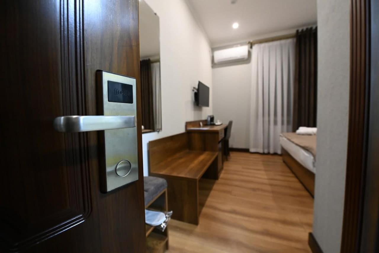 Hotel Atlas Elite Tașkent Exterior foto